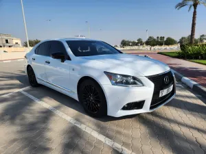 2015 Lexus LS