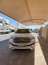 2016 Toyota Land Cruiser