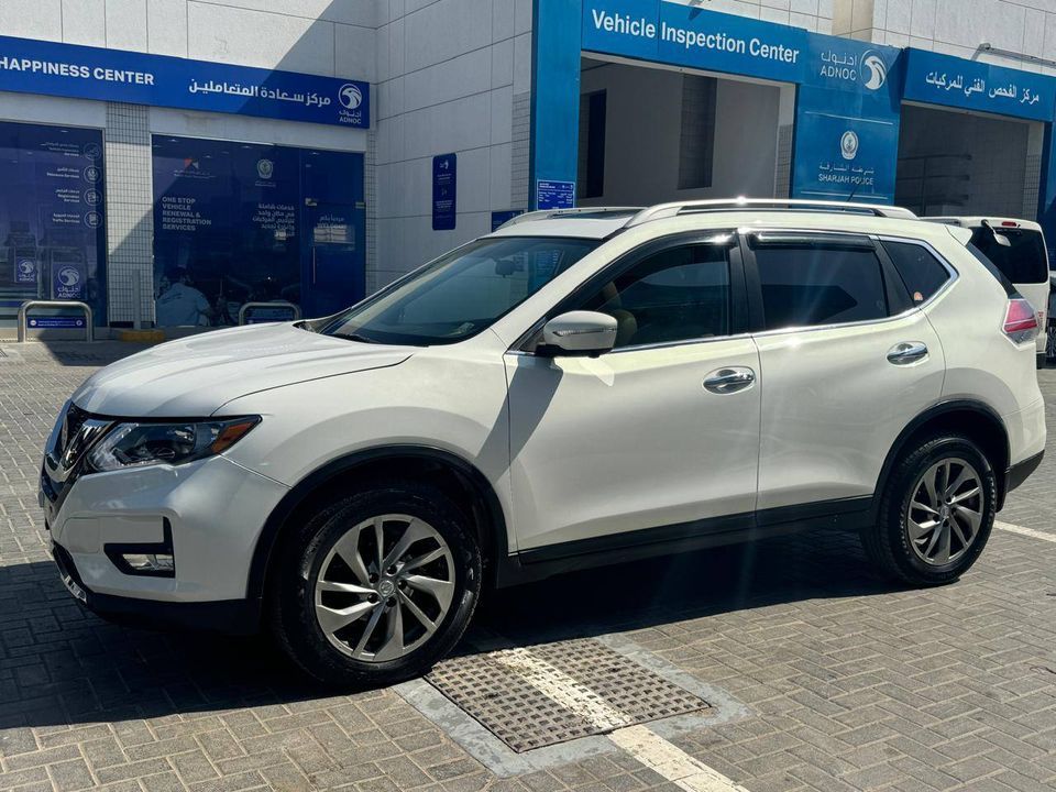 2014 Nissan Rogue in dubai