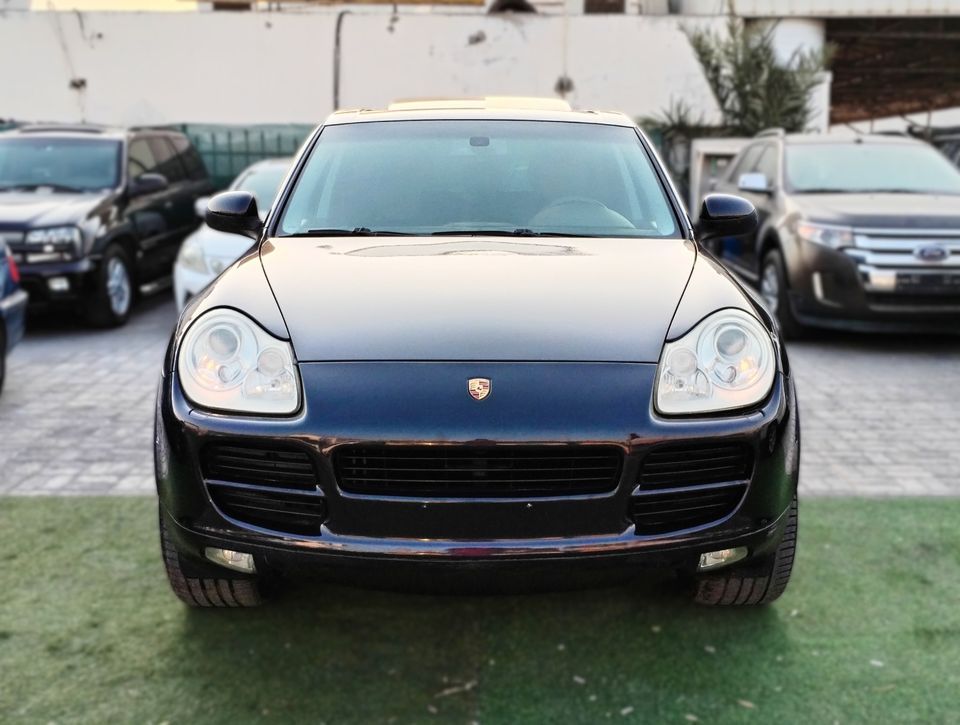 2003 Porsche Cayenne