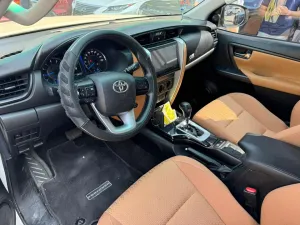 2020 Toyota Fortuner