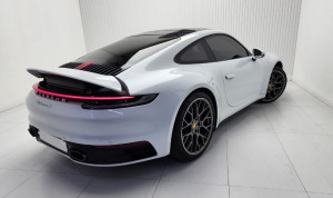 2022 Porsche 911 Carrera