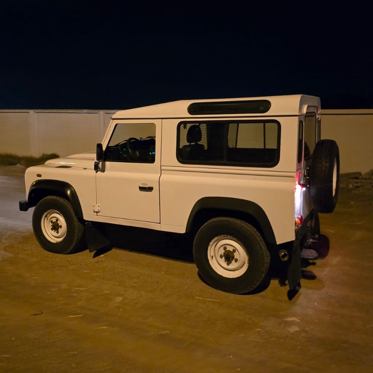 2014 Land Rover Defender