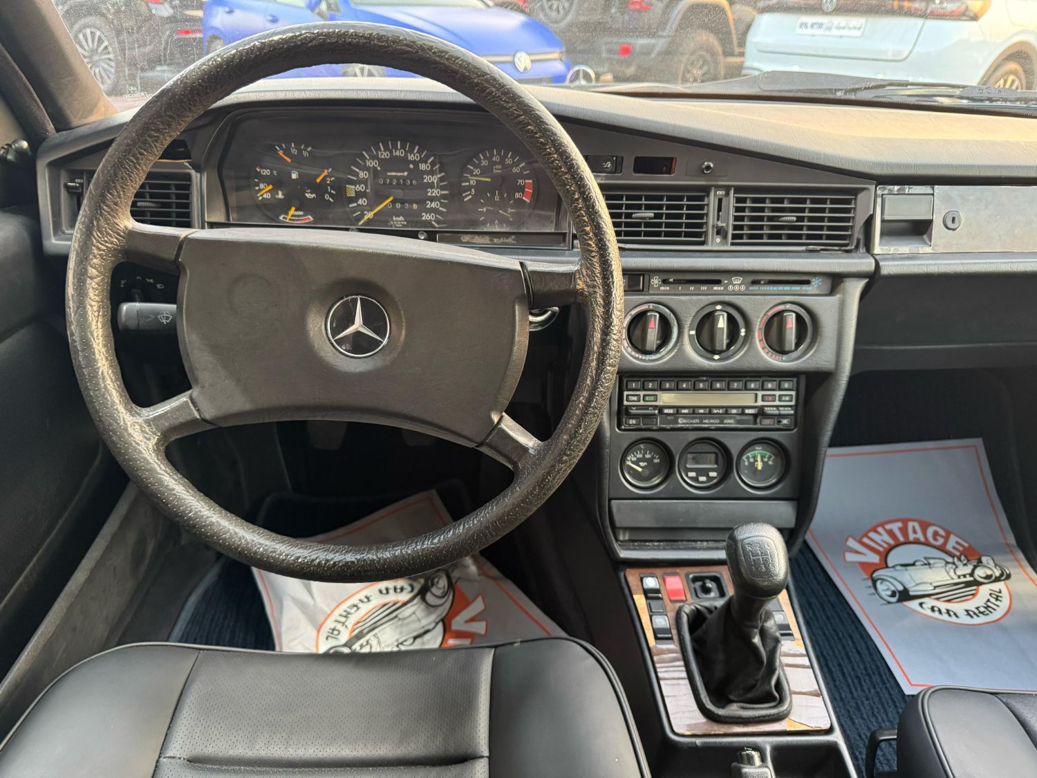 1986 Mercedes-Benz 220