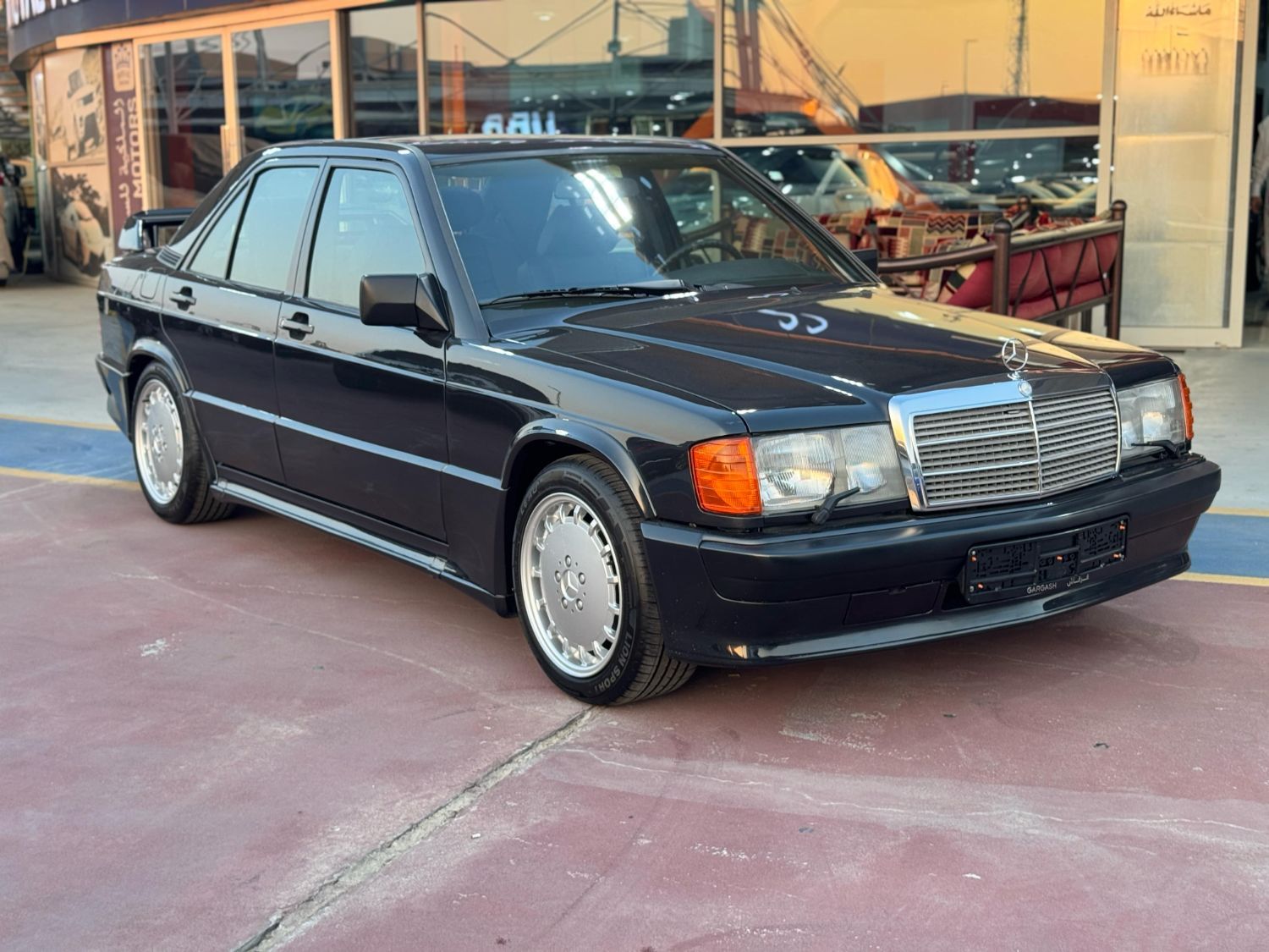 1986 Mercedes-Benz 220