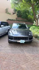 2019 Porsche Cayenne in dubai