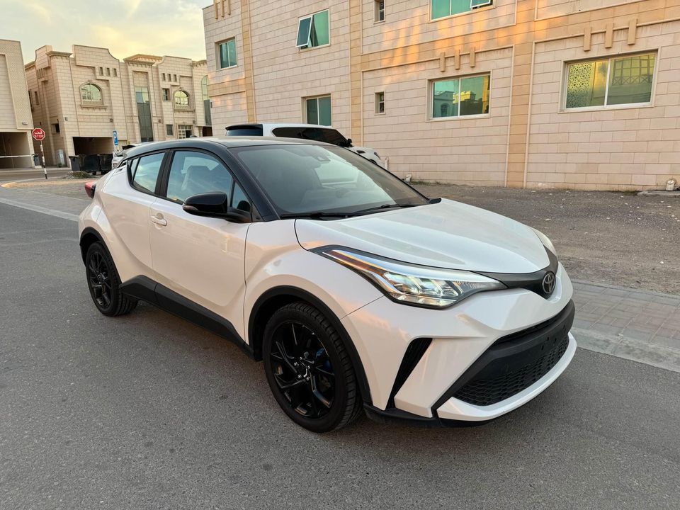 2020 Toyota CHR in dubai