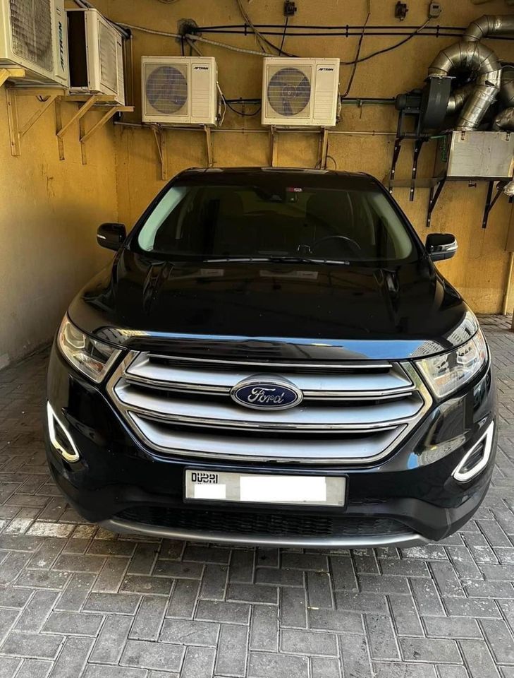 Ford edge titanium 2018