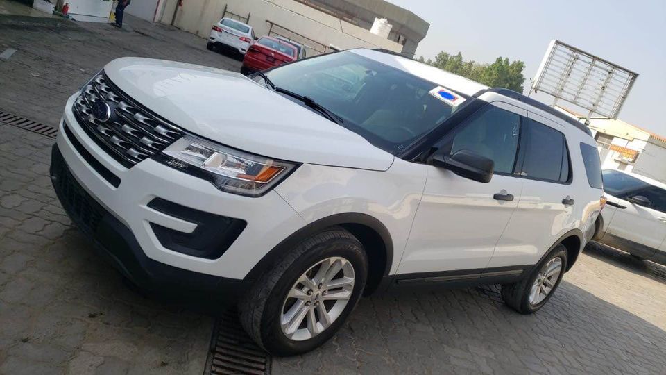 Ford Explorer 4wd model 2017