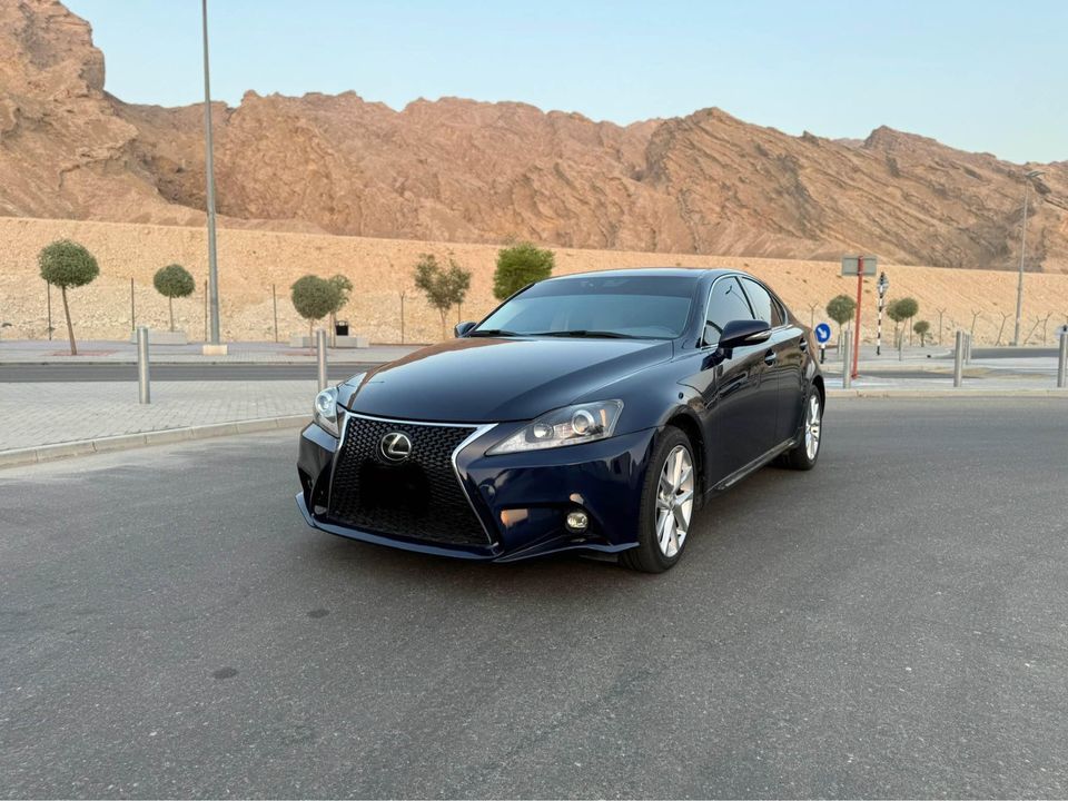 2012 Lexus IS in dubai