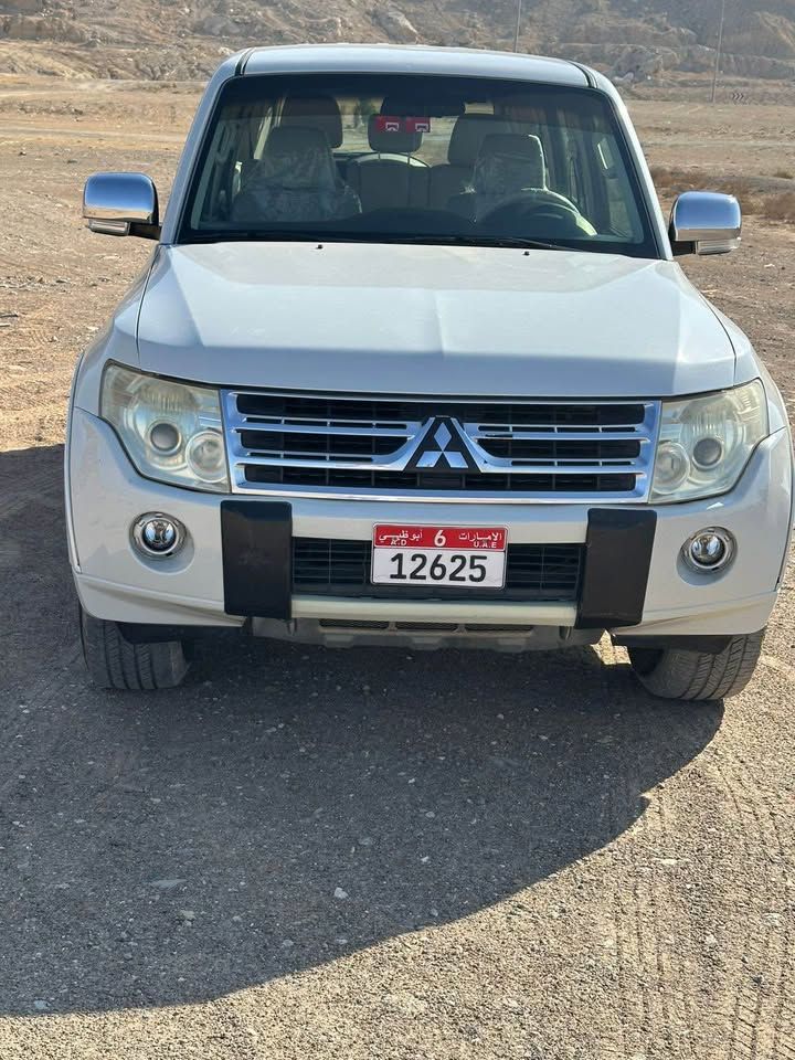 2011 Mitsubishi Pajero in dubai