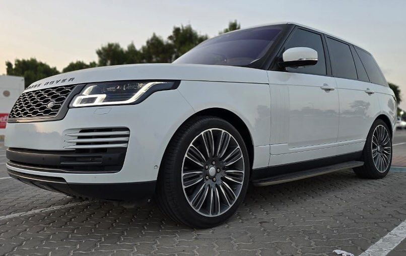 2019 Land Rover Range Rover in dubai