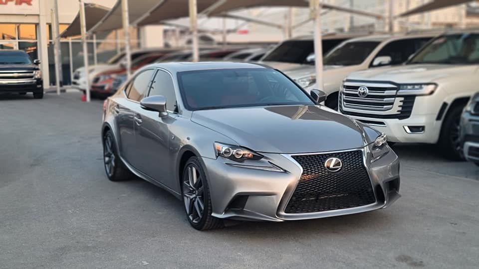 2016 Lexus IS