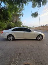 2010 Mercedes-Benz S-Class