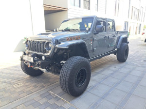 2022 Jeep Gladiator in dubai