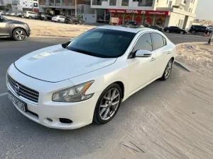 2010 Nissan Maxima in dubai