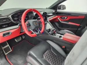 2022 Lamborghini URUS