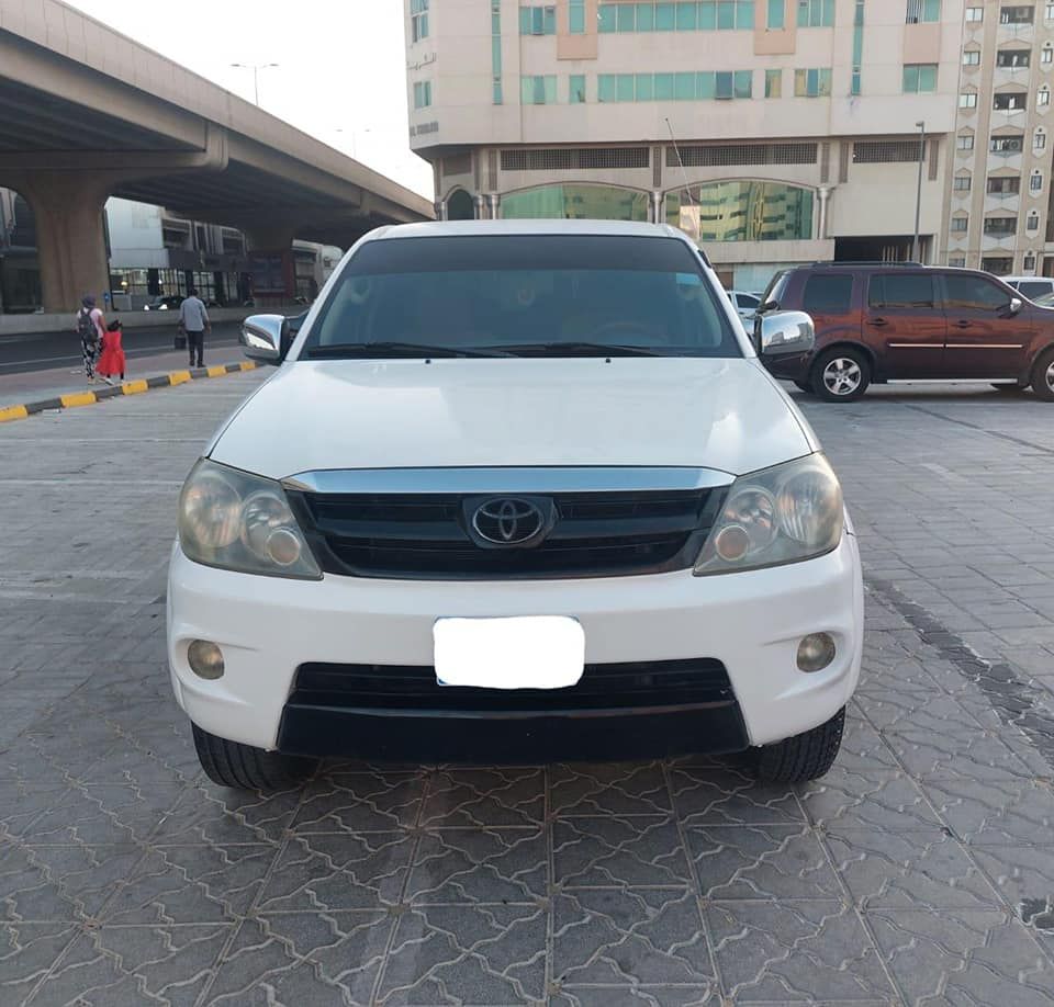 2008 Toyota Fortuner in dubai