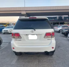 2008 Toyota Fortuner