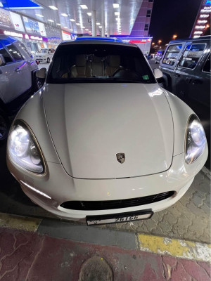 2016 Porsche Cayenne in dubai