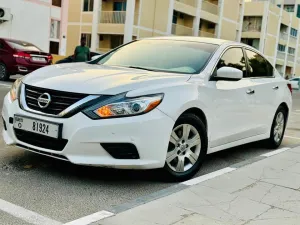 2017 Nissan Altima in dubai