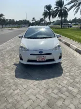 2012 Toyota Prius in dubai