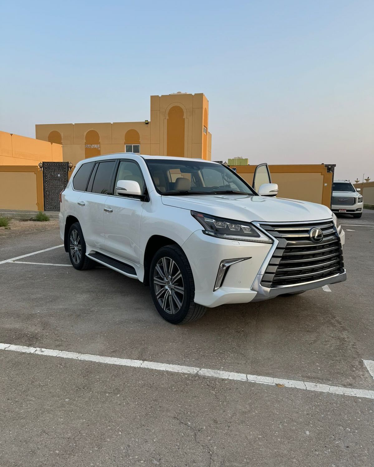 2017 Lexus LX 570 in dubai