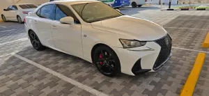 2016 Lexus IS