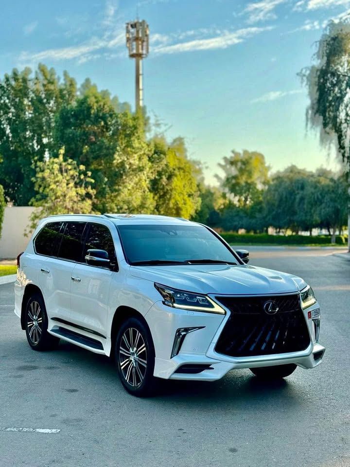 2017 Lexus LX 570