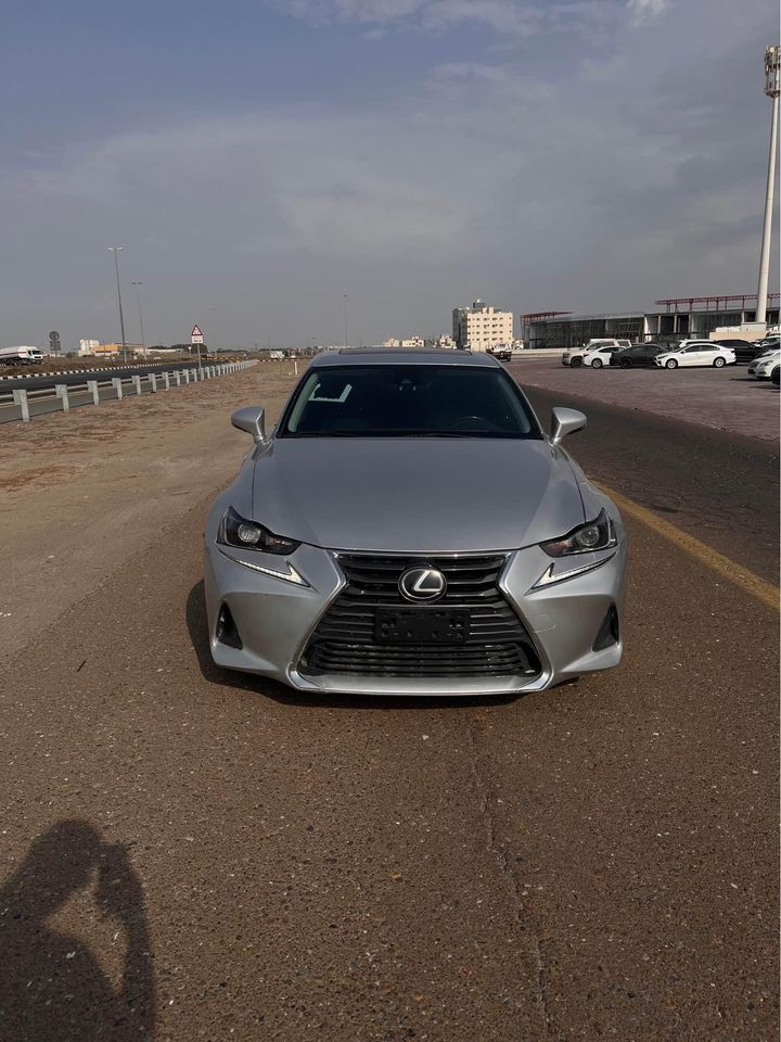 2018 Lexus IS 300