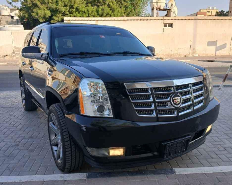 2010 Cadillac Escalade in dubai