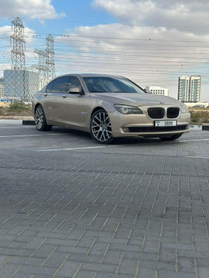 2011 BMW 7-Series in dubai