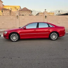 2005 اودي آي ٨