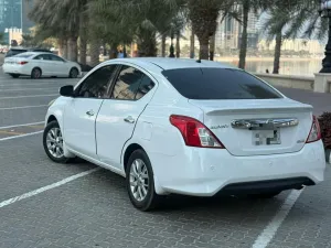 2015 Nissan Sunny