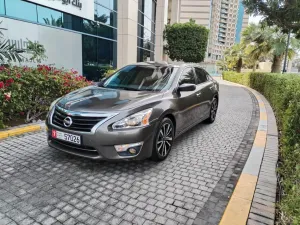 2015 Nissan Altima in dubai