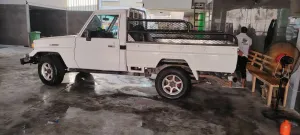 1991 Toyota Land Cruiser Pickup