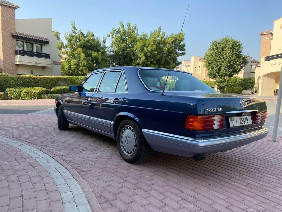 1991 Mercedes-Benz 500 560