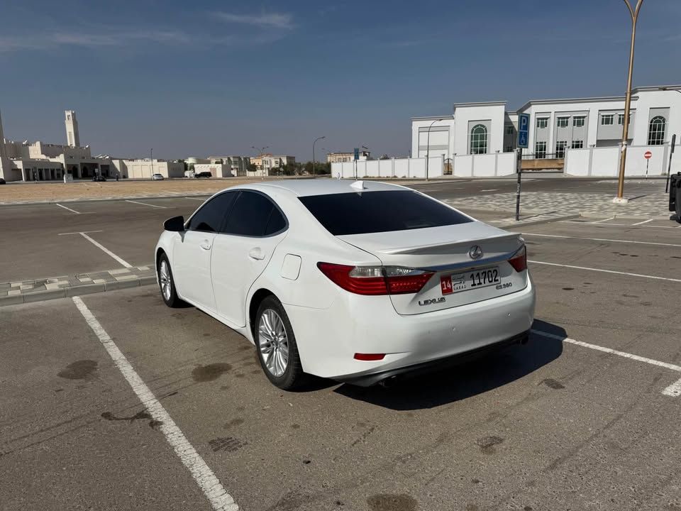 2015 Lexus ES