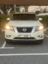 2017 Nissan Pathfinder in dubai