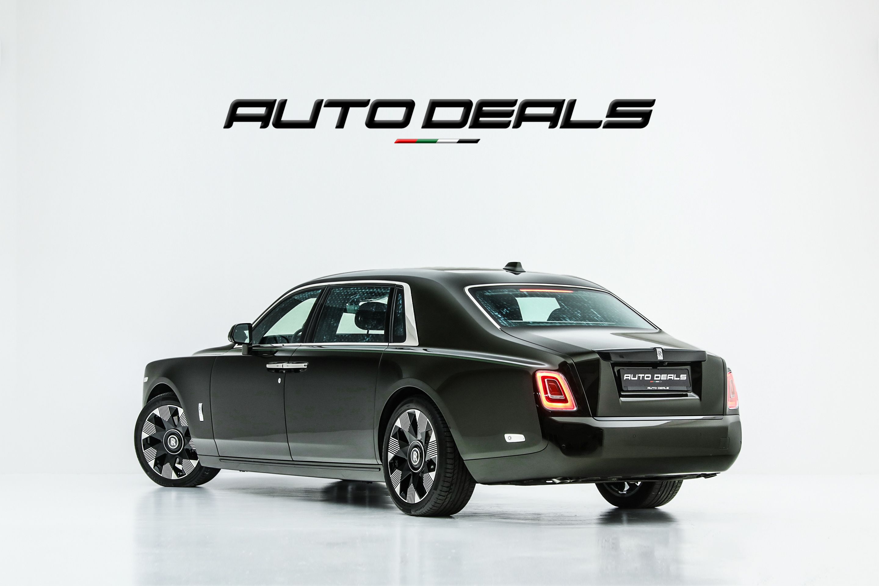 2023 Rolls Royce Phantom