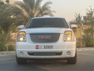 2011 GMC Yukon in dubai