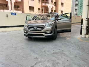 2017 Hyundai Santa Fe in dubai