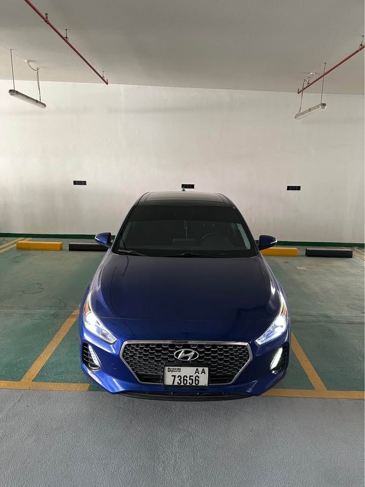 2019 Hyundai Elentra in dubai