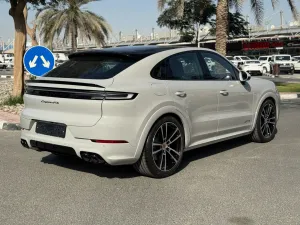 2025 Porsche Cayenne