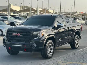 2019 GMC Sierra in dubai