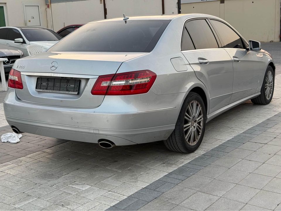 2011 Mercedes-Benz E-Class