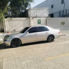 2005 Lexus LS 430