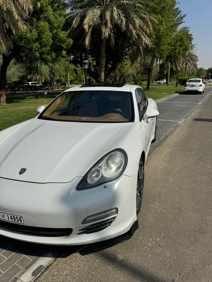 2011 Porsche Panamera