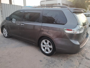 2014 Toyota Sienna