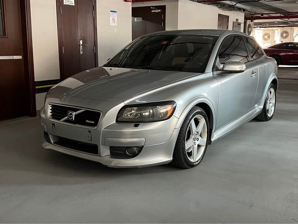 2009 Volvo C30 in dubai